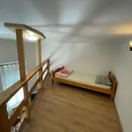 Edit\'S Place